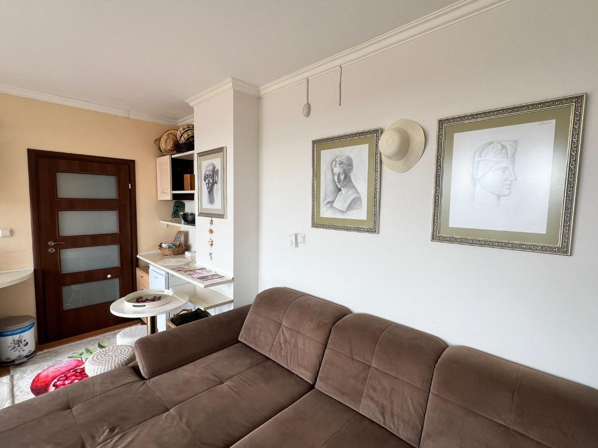 Downtown Central Apartment With Working Kitchen, City Views & Free Parking Kazanlŭk 외부 사진