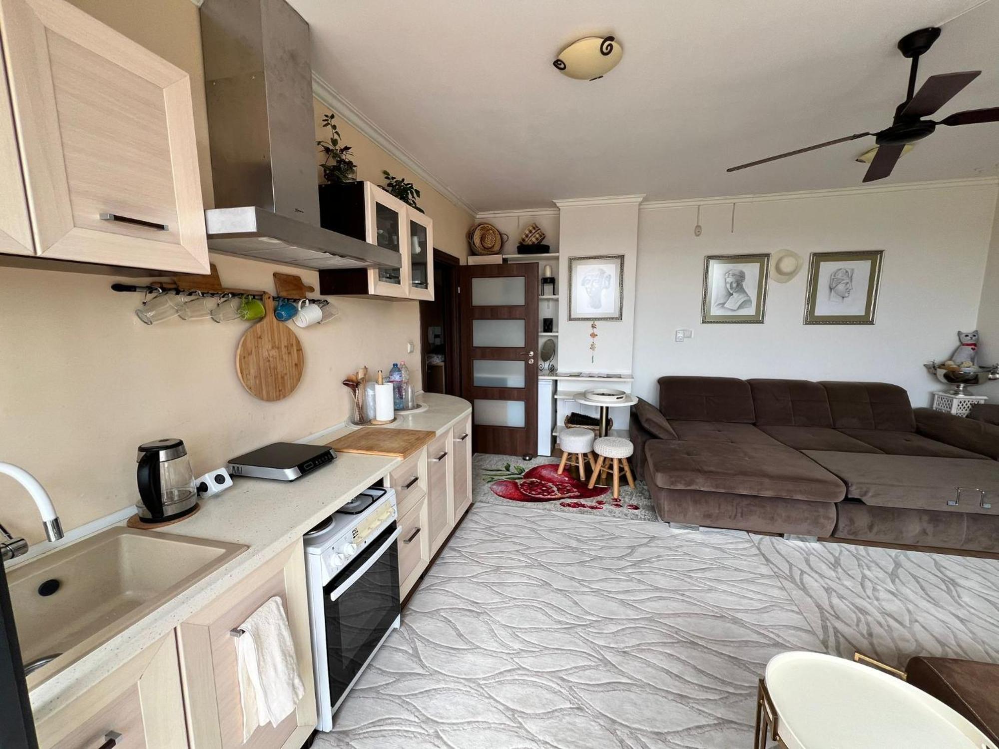 Downtown Central Apartment With Working Kitchen, City Views & Free Parking Kazanlŭk 외부 사진