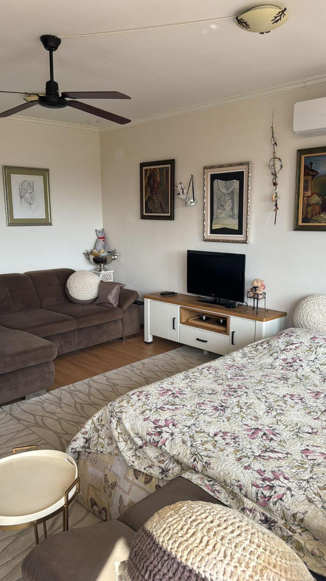 Downtown Central Apartment With Working Kitchen, City Views & Free Parking Kazanlŭk 외부 사진